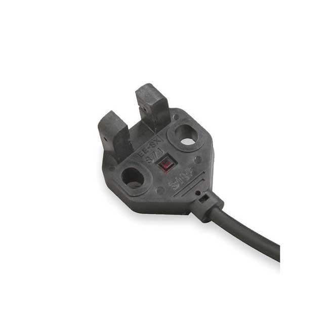 Cảm biến quang Omron EE-SX871R 2M (PNP)