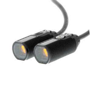 Cảm biến quang điện Omron E3FA-TP12 2M