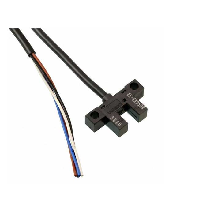 Cảm biến quang Omron EE-SX950-R 1M